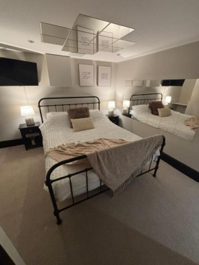 Private & Modern En-suite Rooms Town Centre Self Check-in